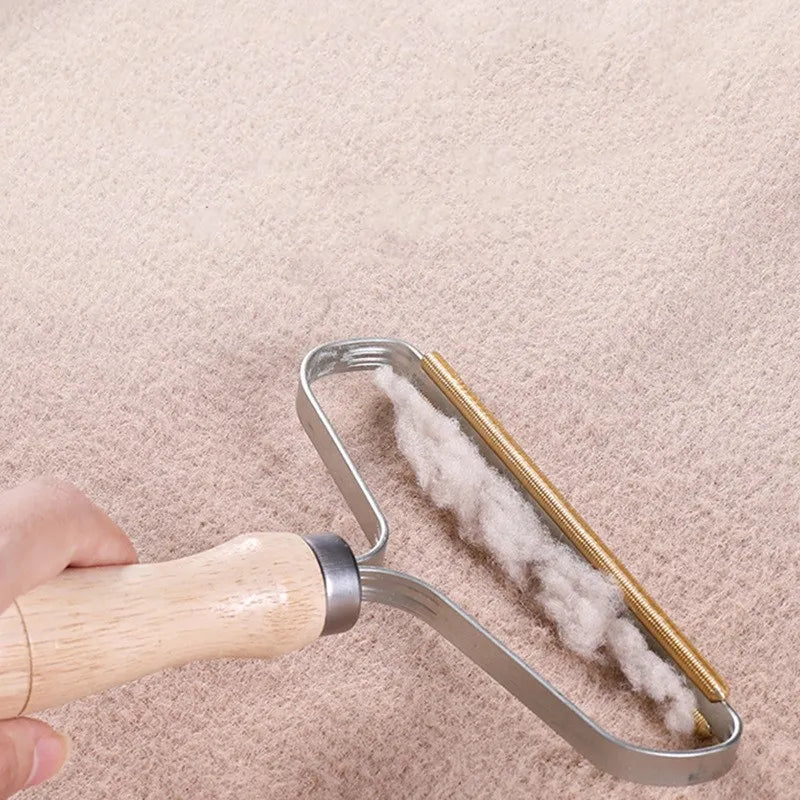 Precision Pet De-Shedding Tool